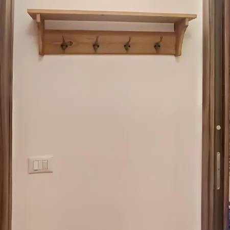 Torre Di Londra Apartment Stresa