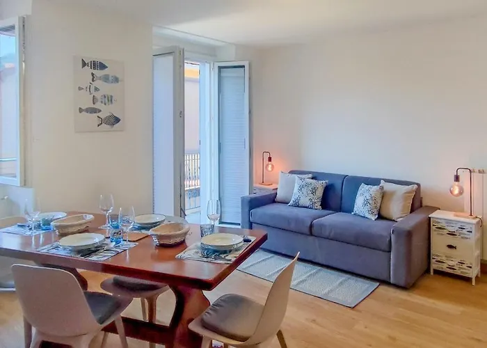 Apartament Torre Di Londra Stresa